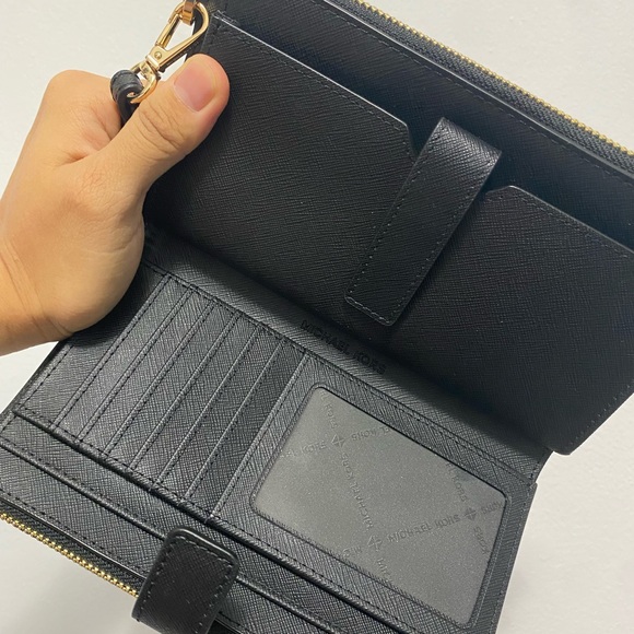 BUNDLE!!! - Picture 8 of 8